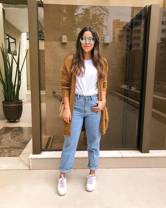 calça mom jeans
