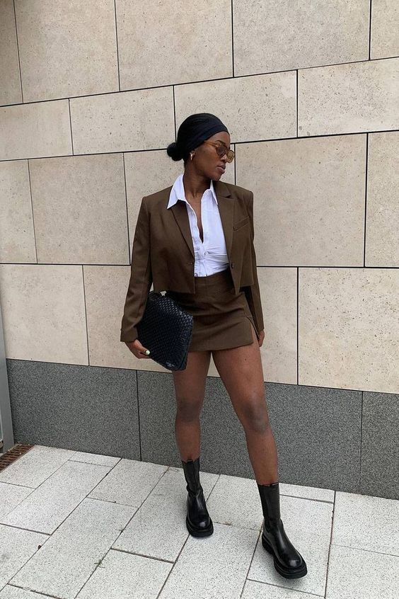 looks com coturno e vestido