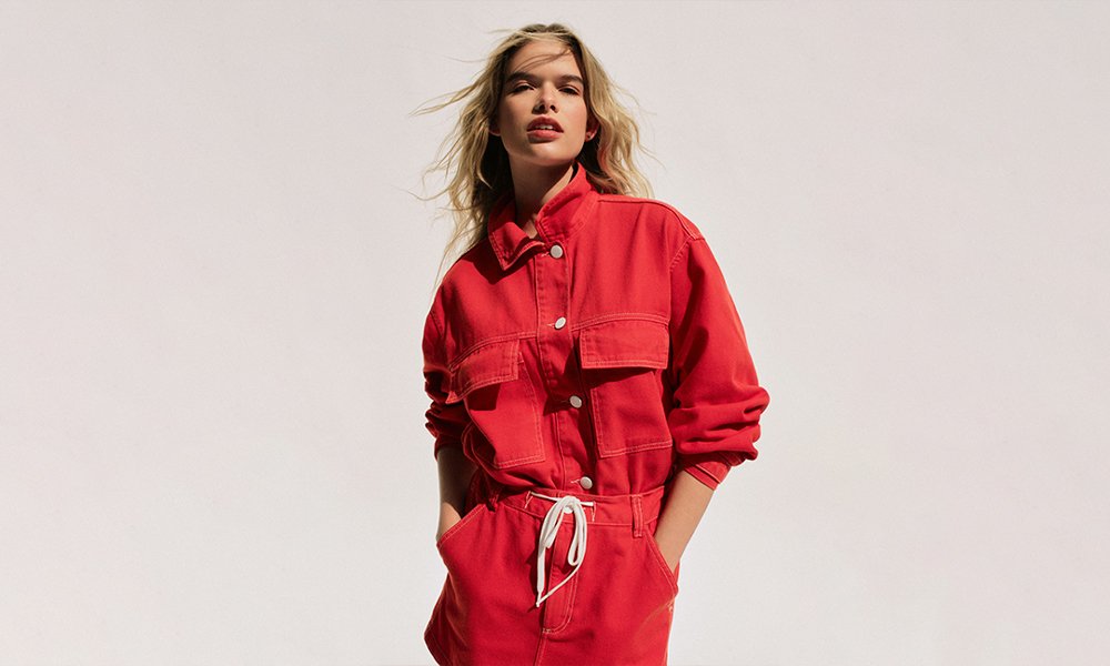 Jaqueta Jeans Cropped e Oversized: Como Adaptar ao Seu Corpo