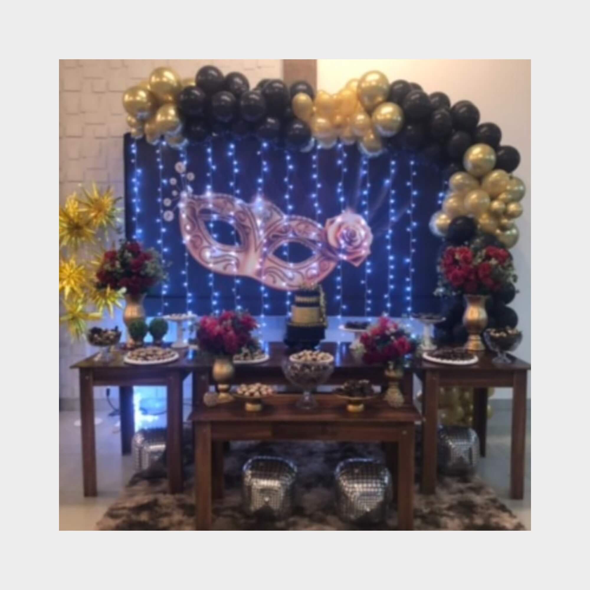 decoração festa a fantasia luxuosa