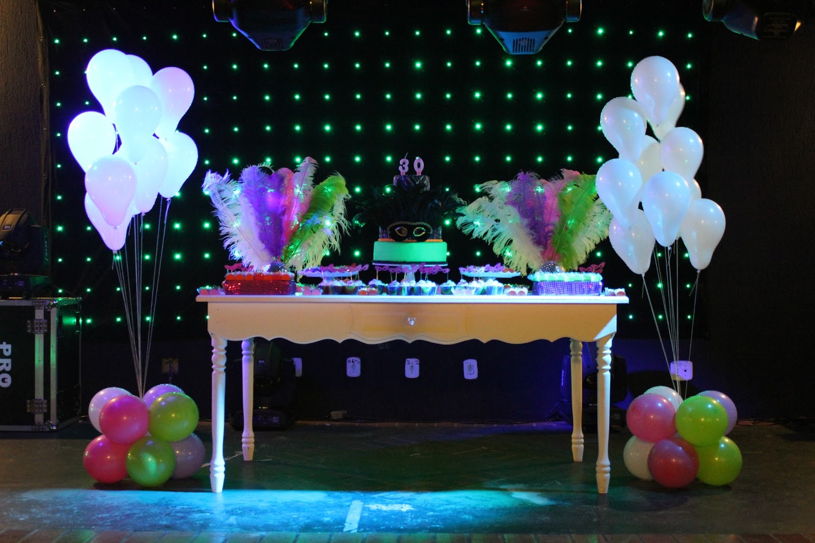 tema anos 20 festa fantasia