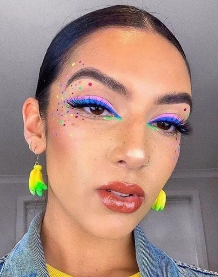 maquiagem carnaval 2024 vs 2023