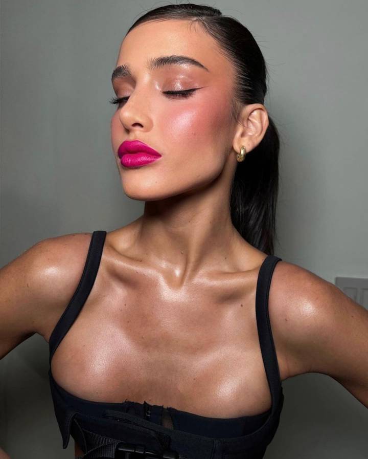 Maquiagem Batom Rosa