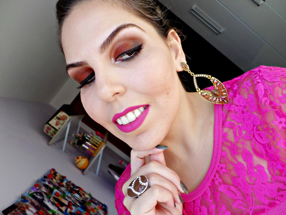 Maquiagem Natural com Batom Rosa: Dicas para um Look Fresco e Radiante