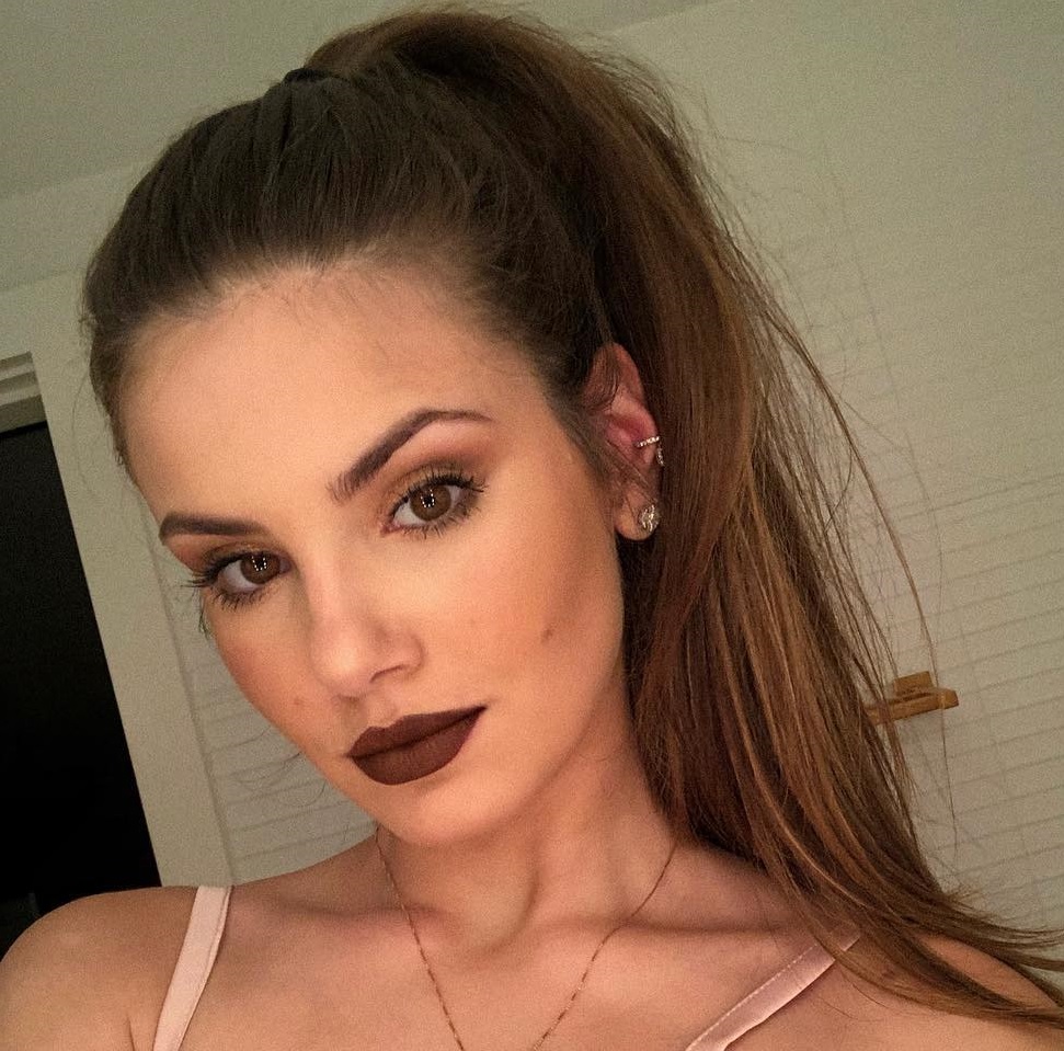 Guia Completo: Batom Matte Escuro para Iniciantes