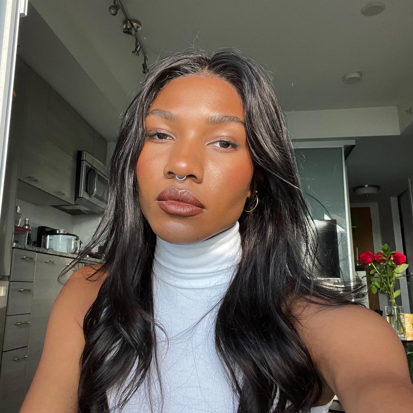 latte makeup vs clean girl aesthetic