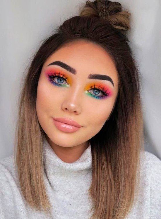 Como Fazer Sua Maquiagem Neon Durar a Noite Toda em Festivais