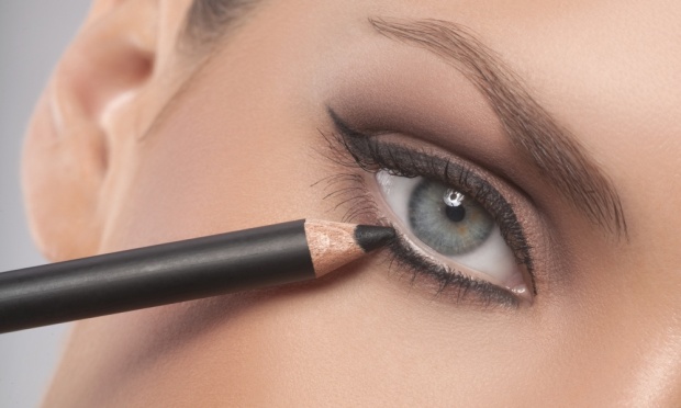 Foxy Eyes Perfeito: O Passo a Passo para um Olhar Alongado