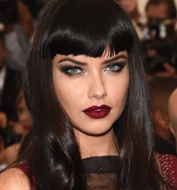 maquiagem para usar com batom vinho