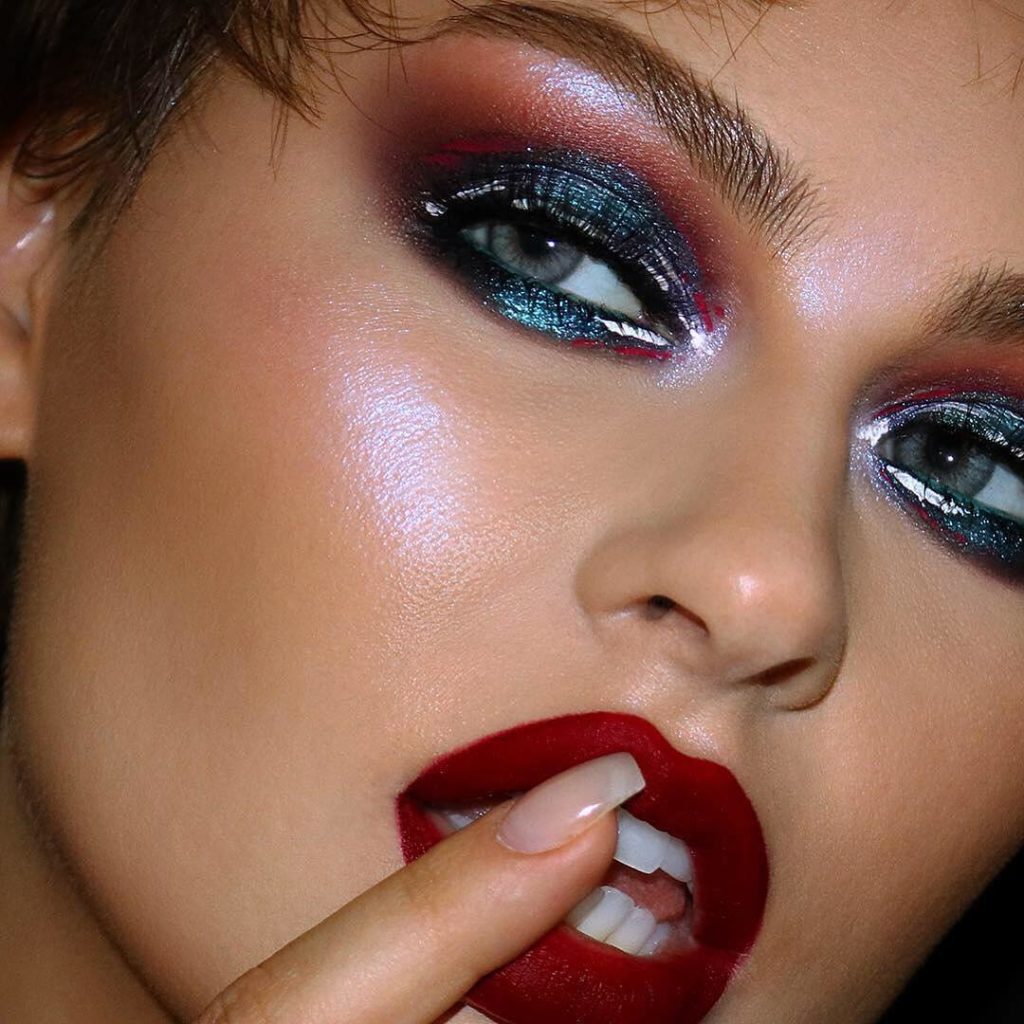 Guia Completo de Sombras para Combinar com Batom Vinho