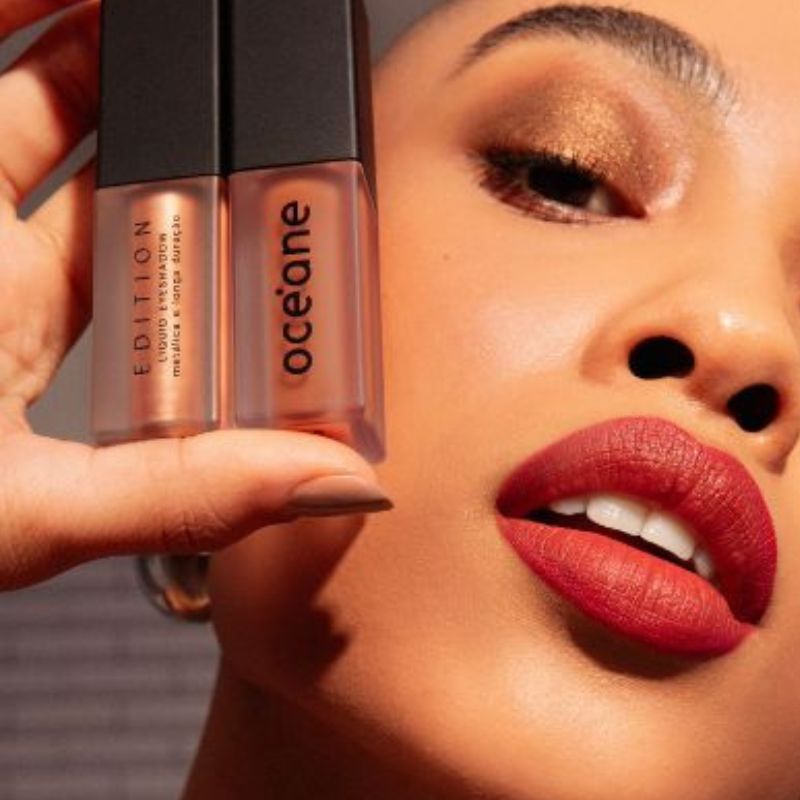 Como escolher a sombra perfeita para cada tom de azul de vestido