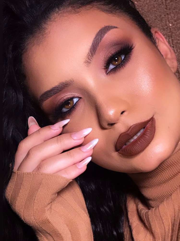 maquiagem marrom para pele morena