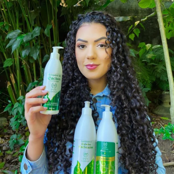 melhor shampoo para cabelo cacheado