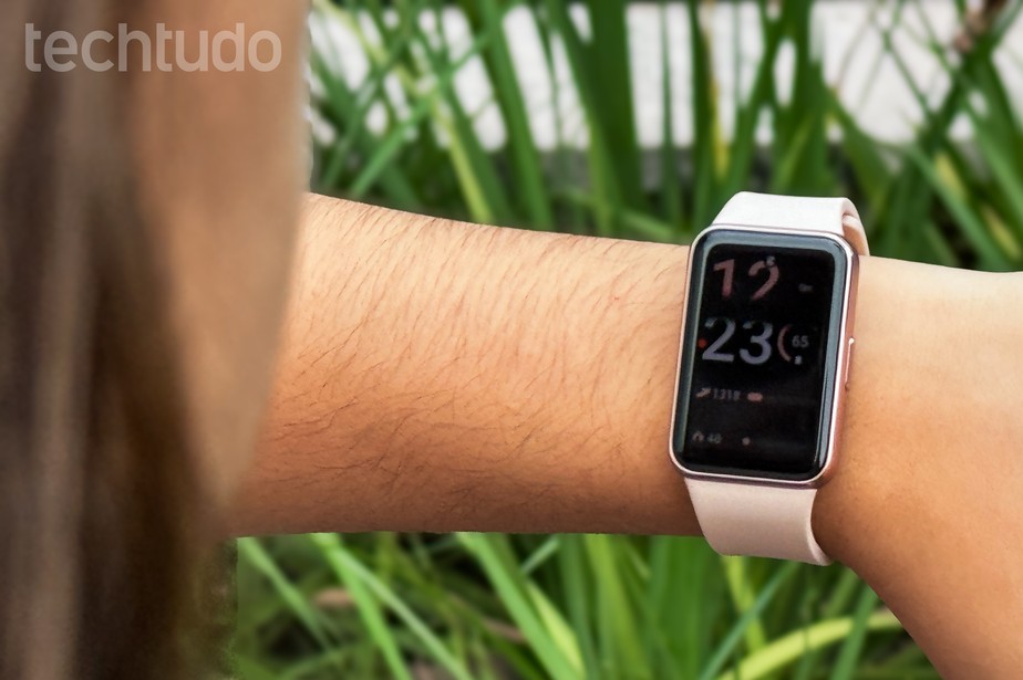 Comparativo: Oura Ring vs. Smartwatches para monitoramento de sono