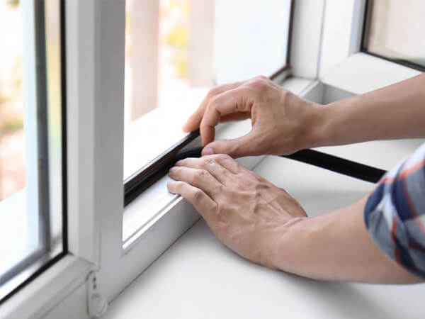 Borrachas de Vedação: Durabilidade e Eficiência Contra Sol e Chuva