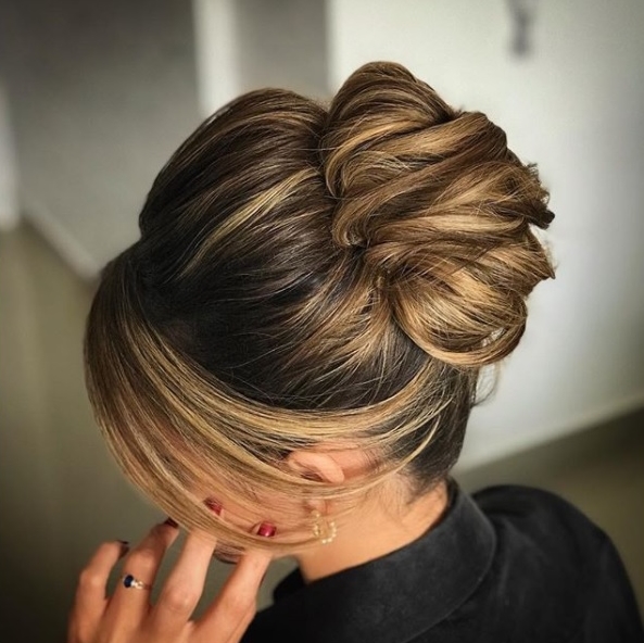 coque baixo polido versus coque banana