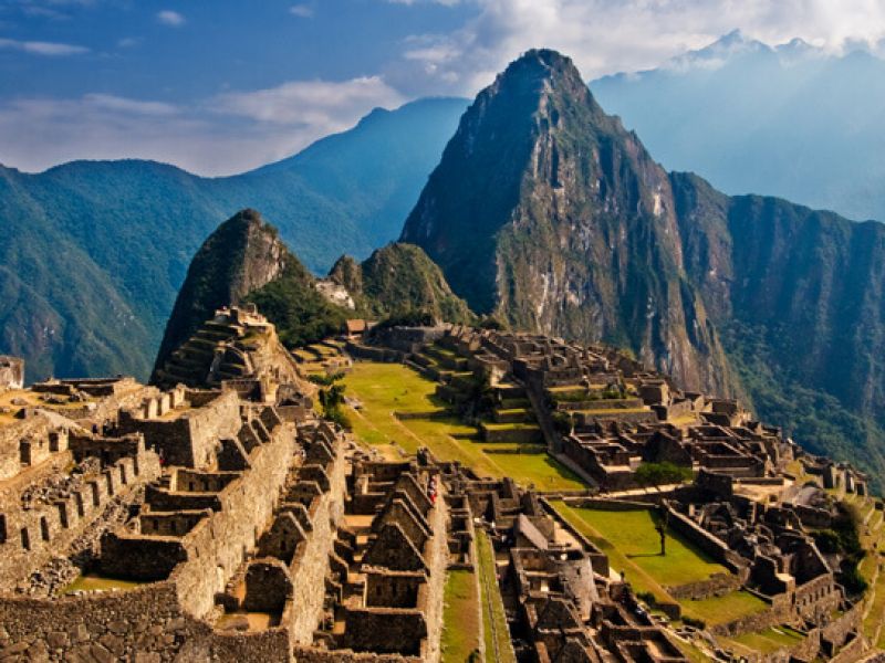 Aventura e Natureza: Explorando Alberta e Ilhas Komodo em 2026