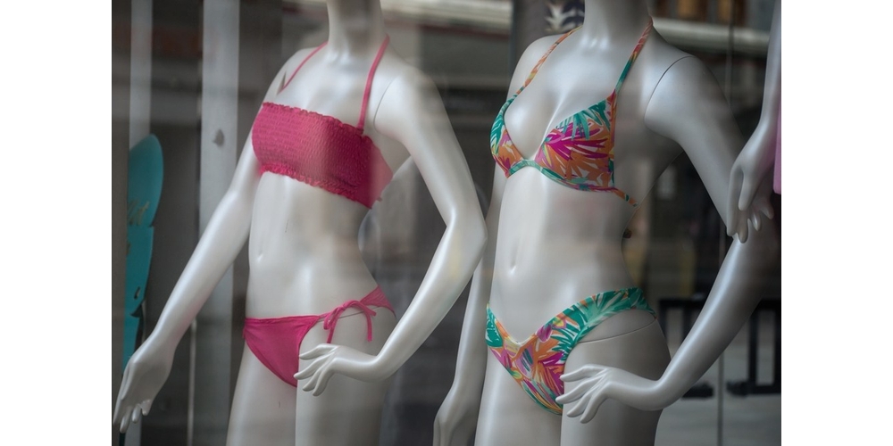 erros ao escolher biquíni de luxo