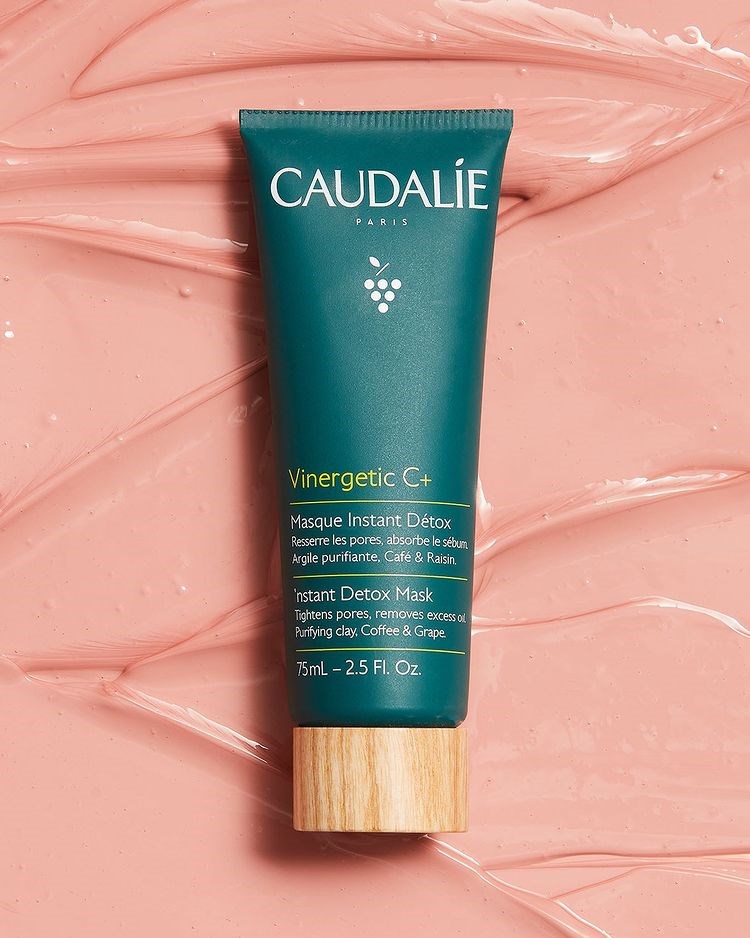 Argila Branca vs. Argila Verde: Qual a Diferença e Para Quem Cada Uma é Indicada?