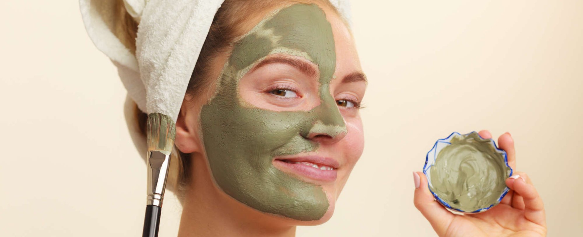 Máscaras de Argila para Acne: As Melhores Opções e Como Usar