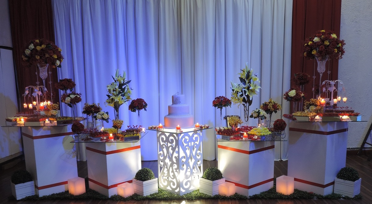 quanto custa mesa doces bela fera 15 anos