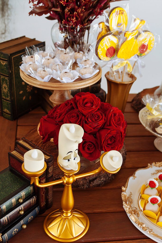 erros comuns decoracao mesa doces bela fera
