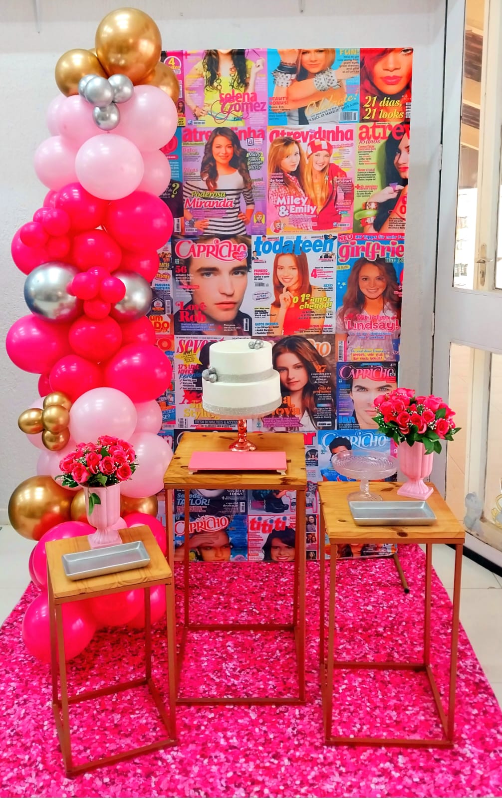 quanto custa decorar mesa festa anos 2000