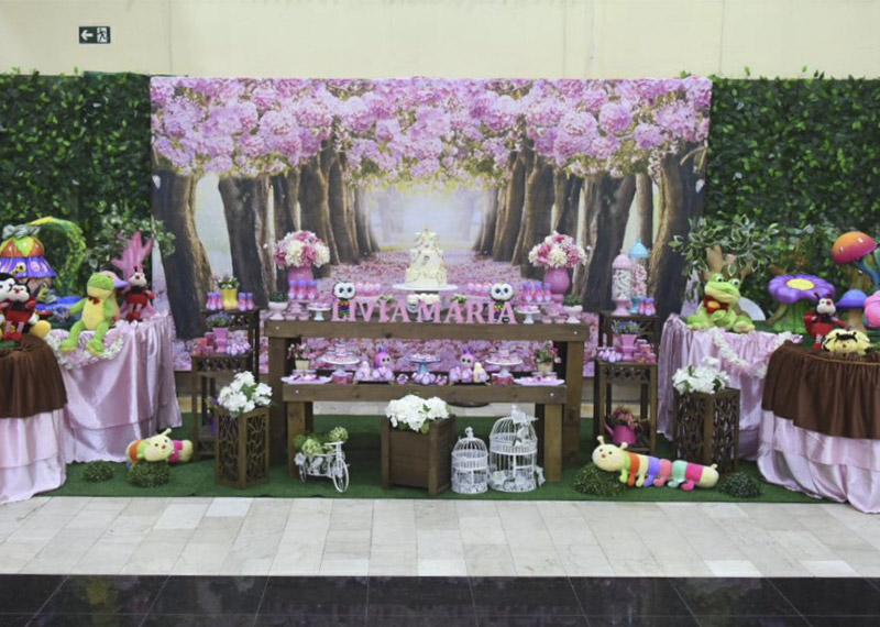 mesa festa infantil decoração minimalista