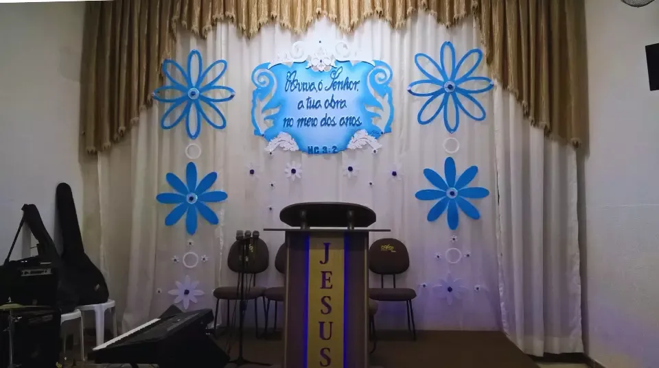 decoração congresso de jovens moderna