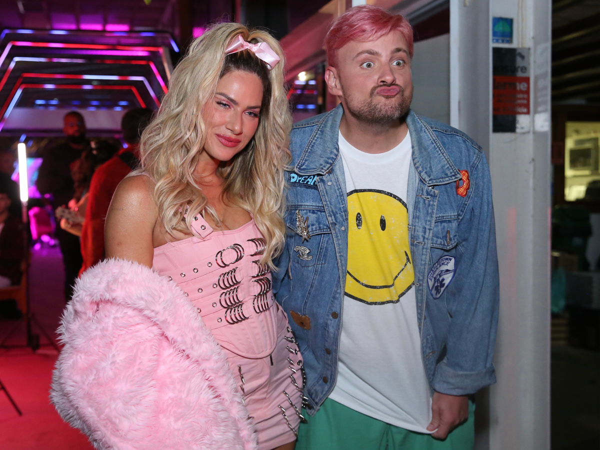 moda anos 2000 feminina vs moda atual