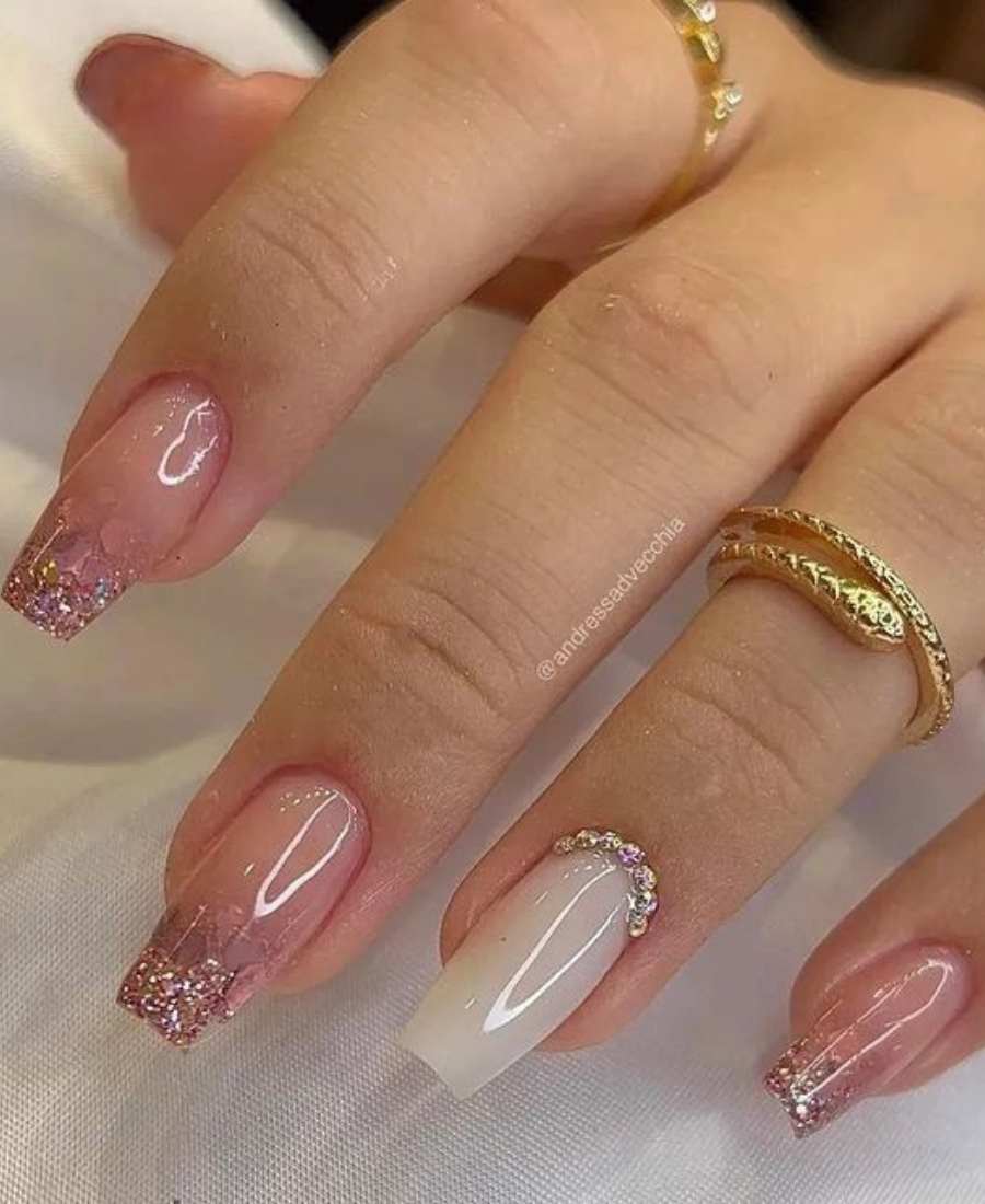 unhas quadradas decoradas