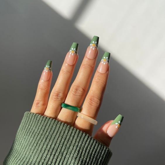 unhas stiletto