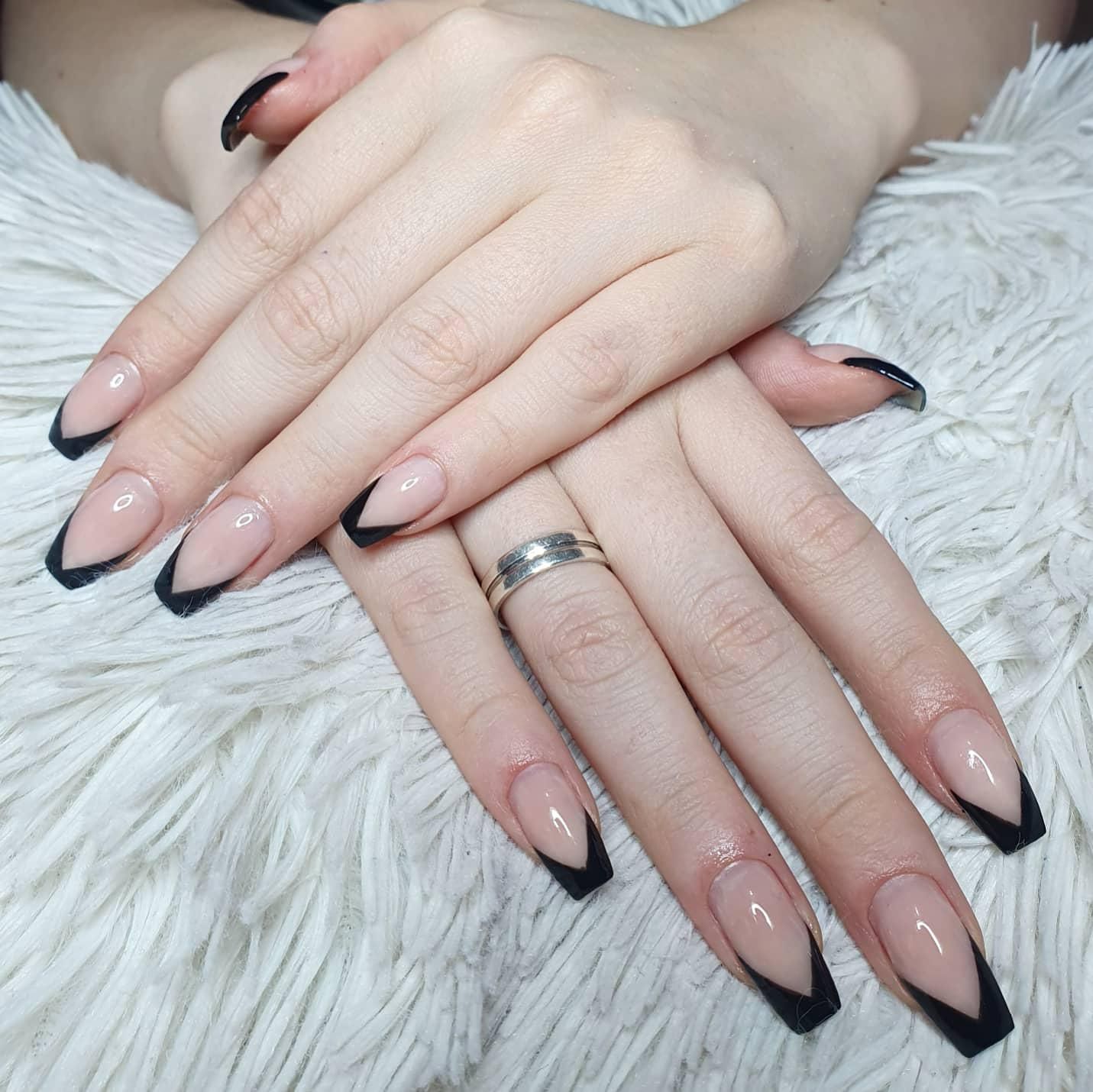 unhas delicadas para casamento