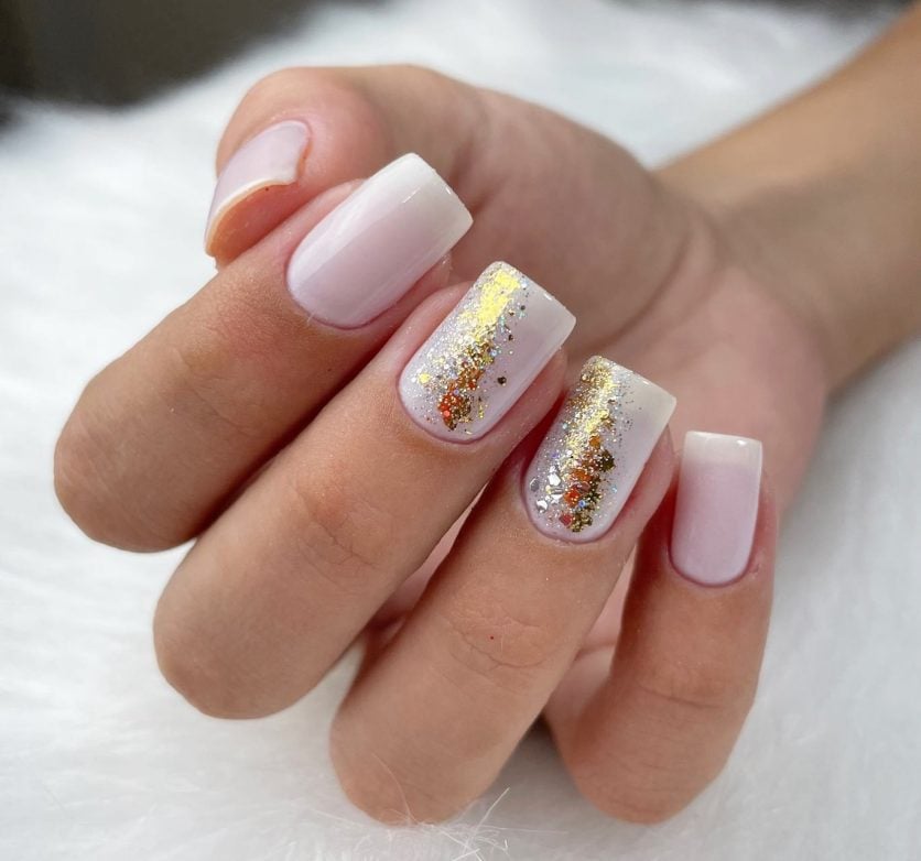 unhas com pedrarias ano novo