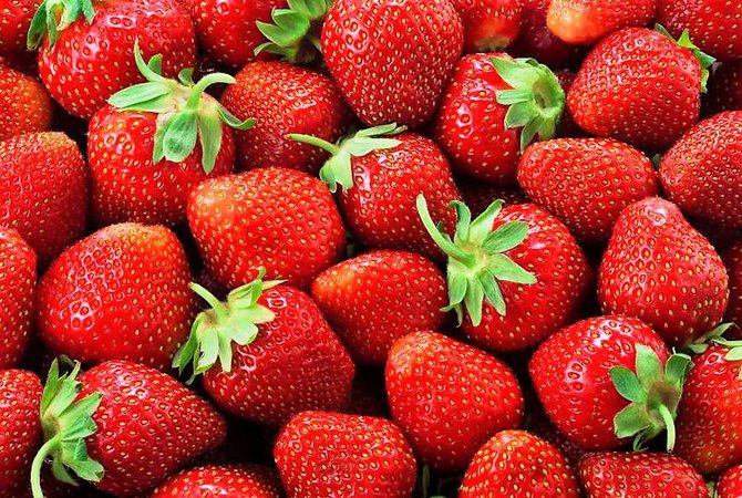 Morangos e Saúde da Pele: O Segredo para uma Pele Jovem
