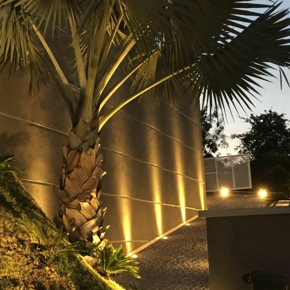 iluminação de realce para paisagismo