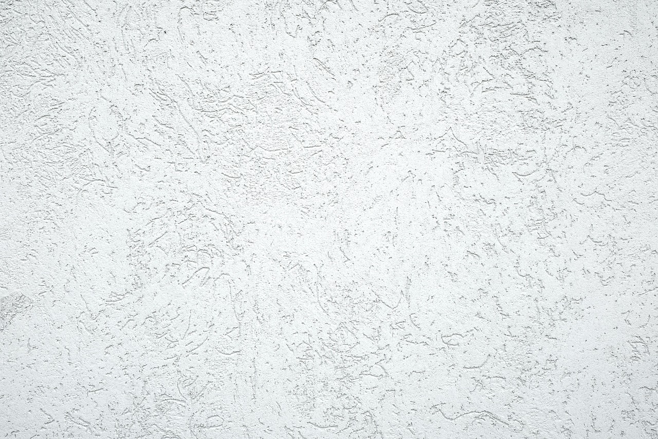 Cimento queimado em muro
