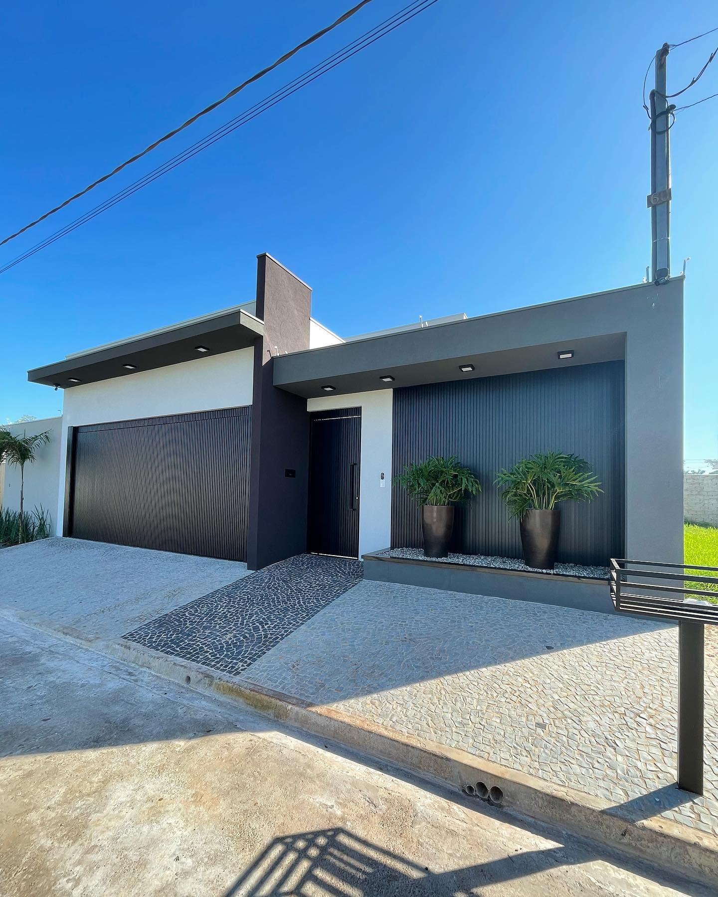 muro de casa alto simples