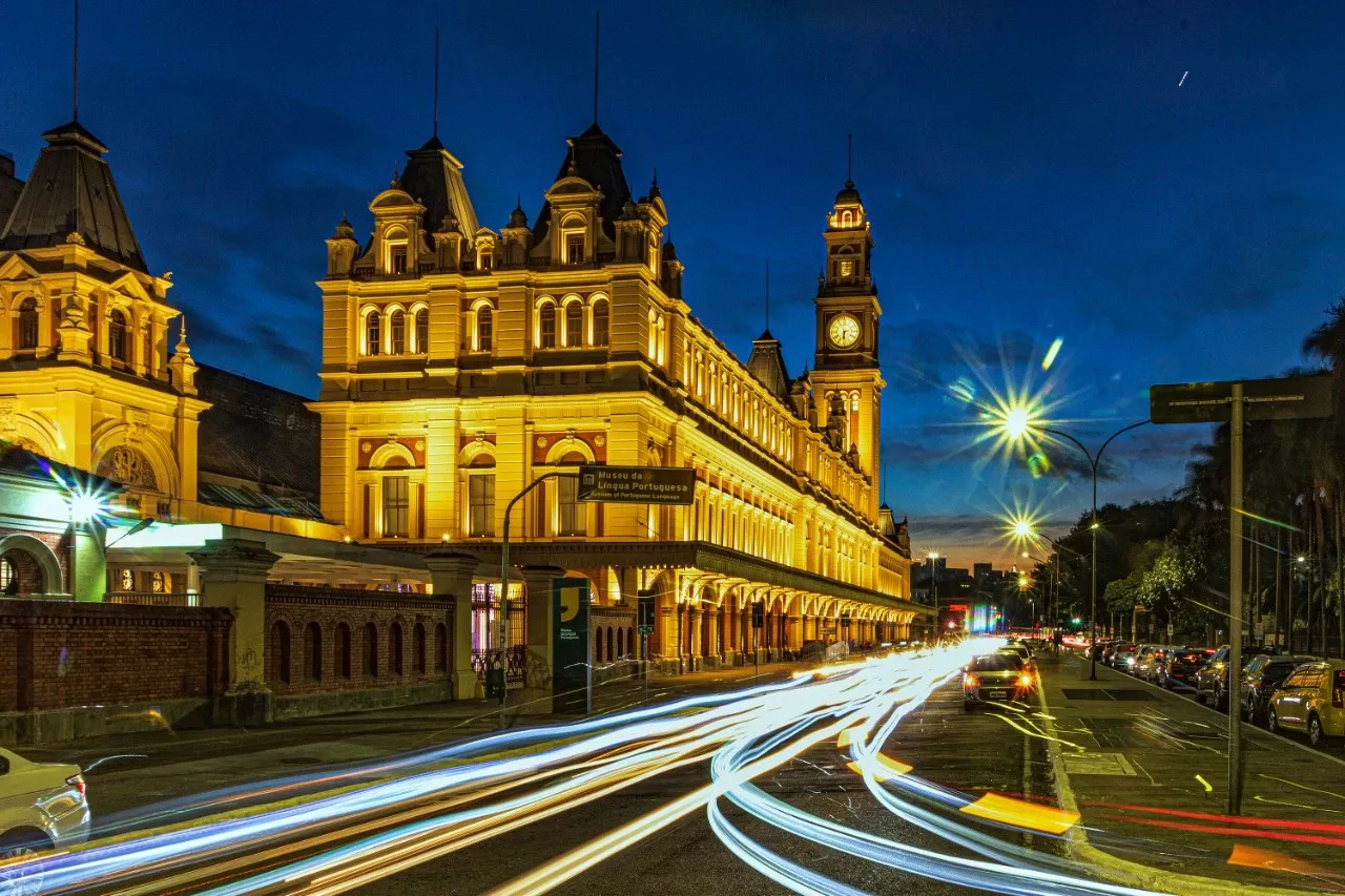 Guia Completo do Museu da Língua Portuguesa