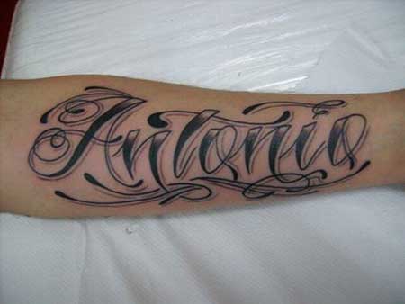 tatuagem nome mãe