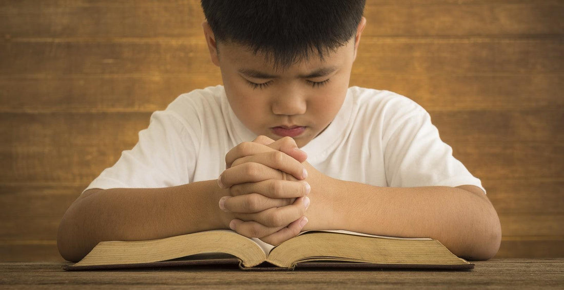 1. Os 10 Nomes Bíblicos Mais Populares para Meninos em 2024
2. Descubra o Significado dos Nomes Bíblicos Mais Fortes
3. Nomes Bíblicos Modernos: Tendências e Escolhas Inovadoras
4. Nomes Bíblicos Raros: Uma Opção Única para o Seu Filho
5. Guia Completo de Nomes Bíblicos Masculinos: Do Clássico ao Incomum