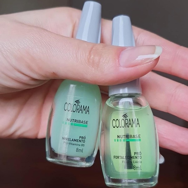 erros comuns ao tentar endurecer unhas