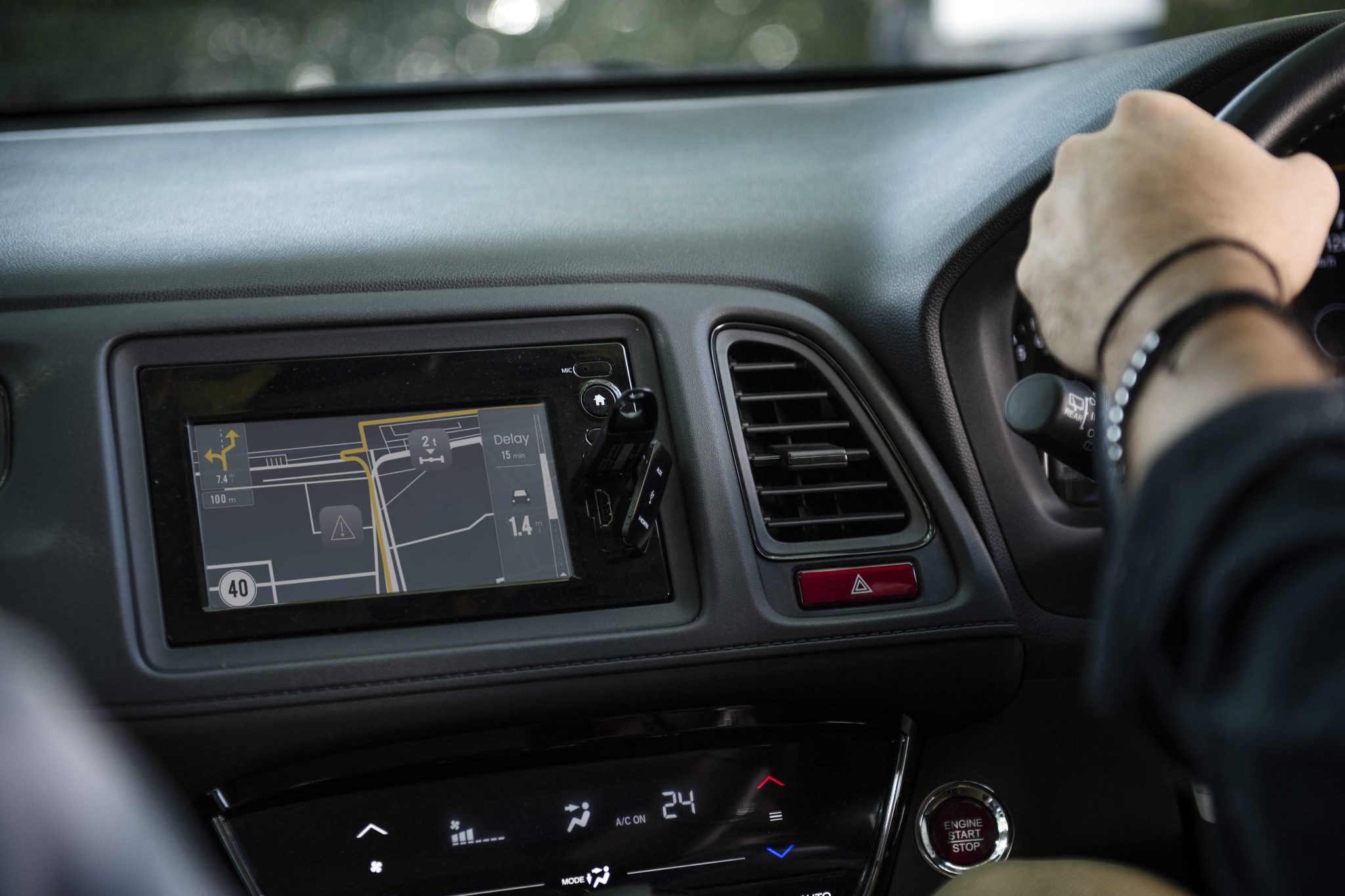 Computador de Bordo Universal: Vale a Pena Instalar no Seu Veículo Antigo?