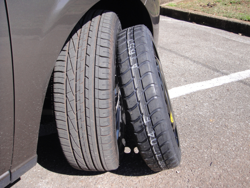 Estepe Convencional vs. Temporário: Qual a Melhor Opção para Você?