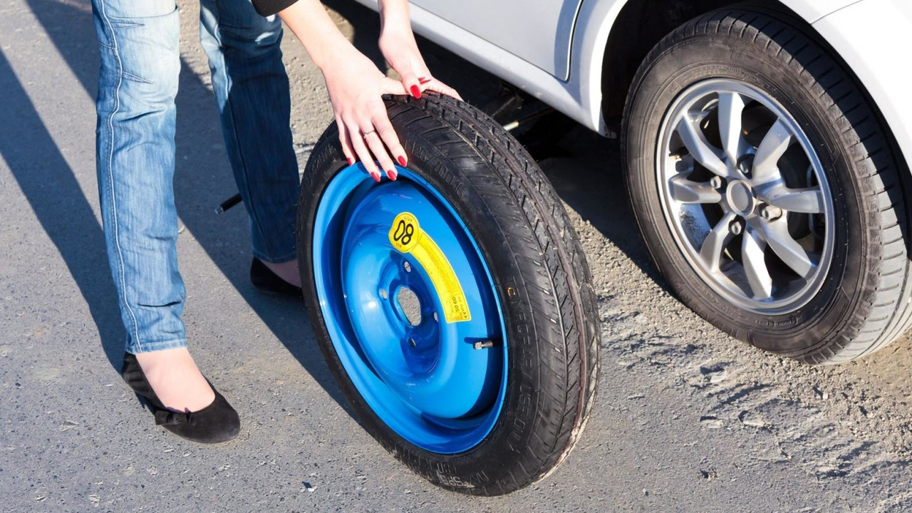 O que diz a Lei: Multas e Penalidades por Não Ter Estepe