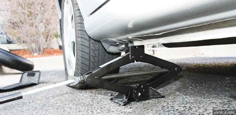 Macaco Automotivo: Escolha o Tipo Ideal para Seu Veículo