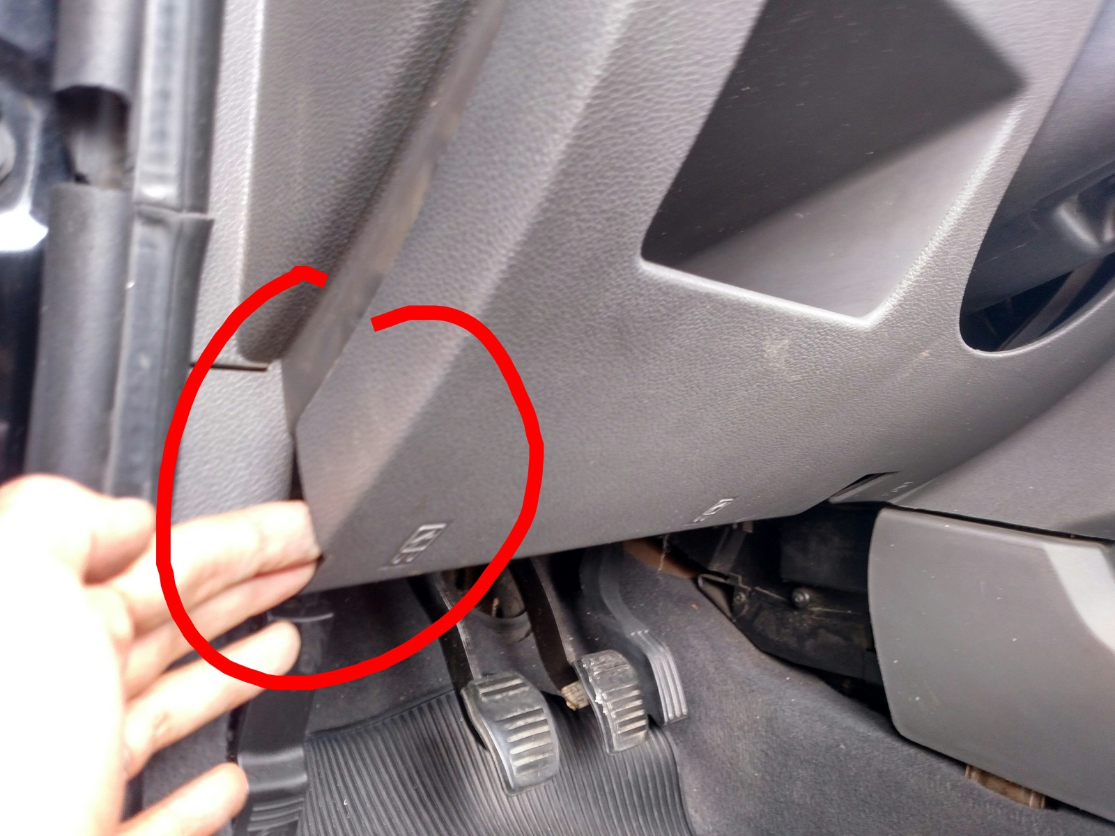 Como ajustar a profundidade do volante