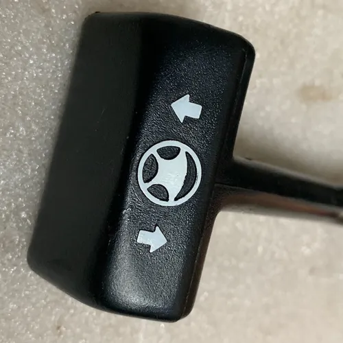 Como ajustar a profundidade do volante