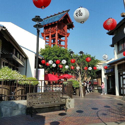 Onde Comer em Los Angeles: Dicas de Restaurantes e Fast-Foods Icônicos