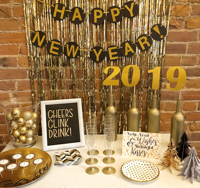 ano novo em casa vs. festa fora